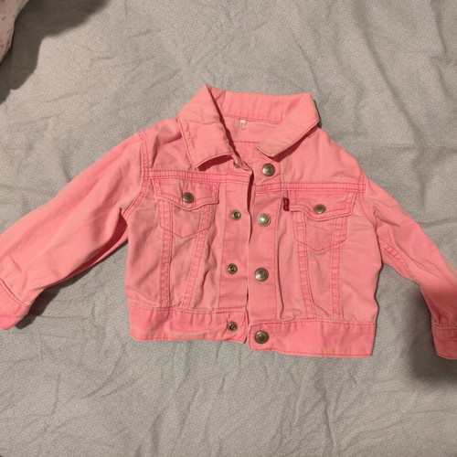 Pink Levi's denim jacket 6 months like new