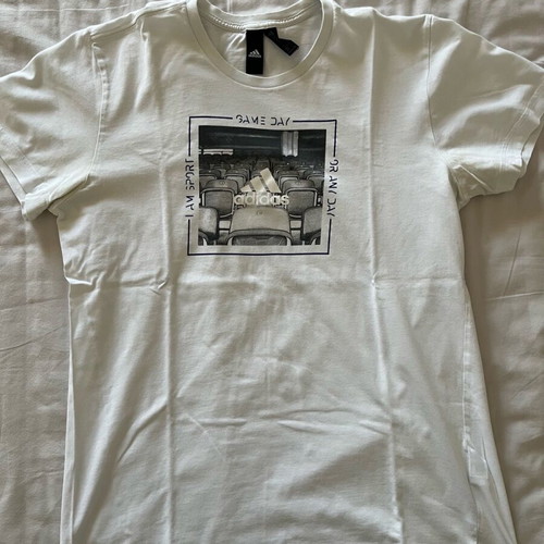 Adidas Tshirt