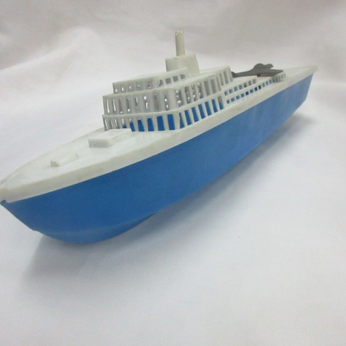 Plastic Aircraft Carrier Toy 70s Greek Made 30cm like new