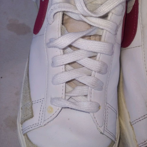 Nike athletic boots size 45 used, white and red