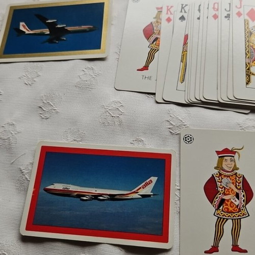 Heraclio Fournier Vitoria playing cards new, set of two