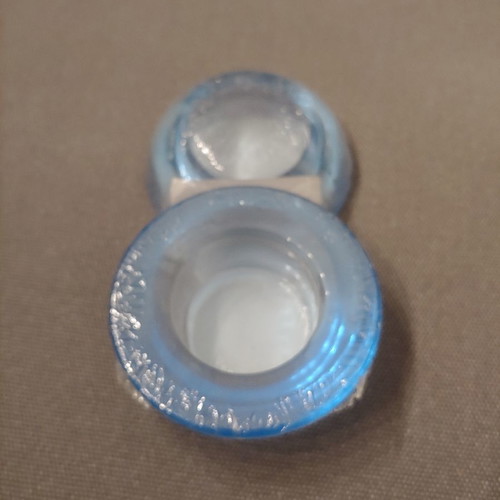 Set of 2 glass tealight holders new, blue color