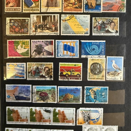 Greek stamp collection like new, 279 pieces