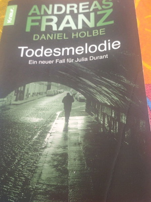 Βιβλίο μυθιστόρημα Todesmelodie μεταχειρισμένο, γερμανικό