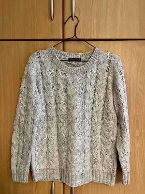 Primark sweater gray knitted like new