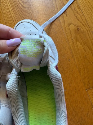 Nike Air Force 1 αθλητικά μεταχειρισμένα, νούμερο 38, άσπρα, στενή εφαρμογή