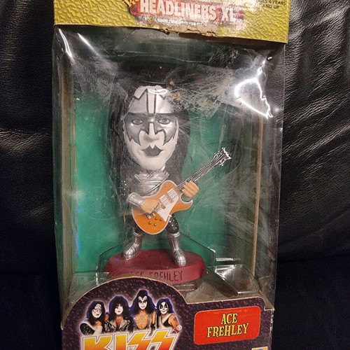 KISS Ace Frehley Headliners XL used figure