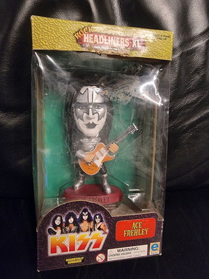 KISS Ace Frehley Headliners XL used figure