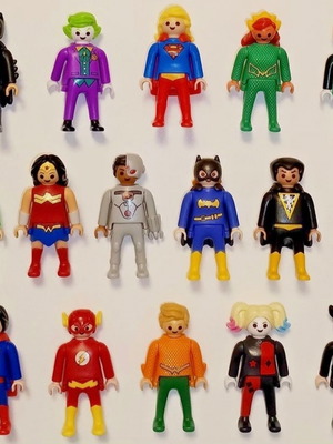 Kinder Playmobil Complete Set new with papers