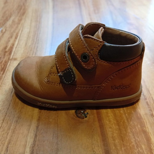 Kickers children's boots size 23 like new