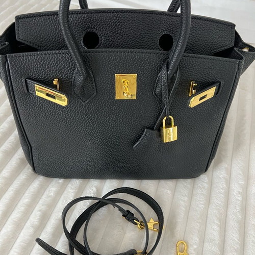 Shoulder bag new black