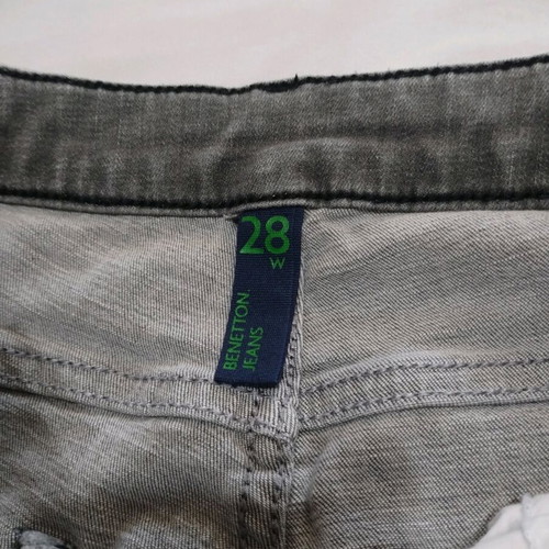 Benetton black jeans No 28 like new