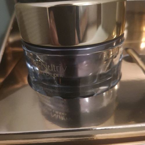 Estèe Lauder Re-Nutriv box with empty jar like new