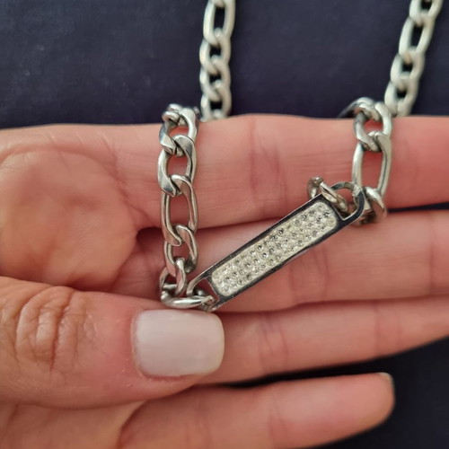 Steel identity necklace like new, silver color