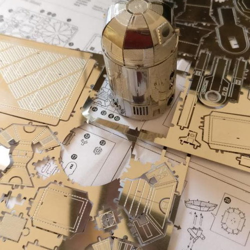 Star Wars R2D2 3D metal puzzle Piece Fun