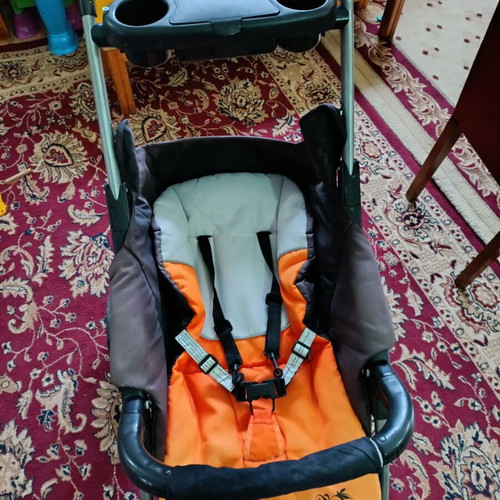 Baby stroller used in very good condition