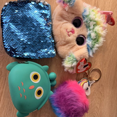 Wallets and keychains new set