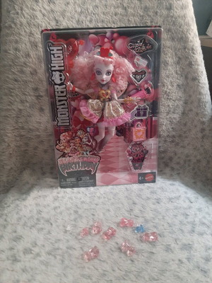 Monster High Scary Sweet Birthday doll brand new