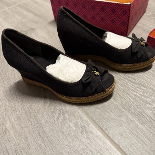 Tory Burch Jackie 2 85mm Wedge Black Espadrilles like new US 8.5