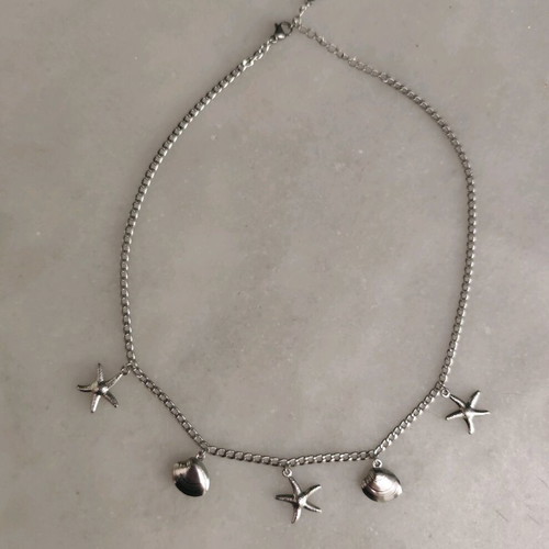 Summer necklace with shells made of stainless steel like new, silver