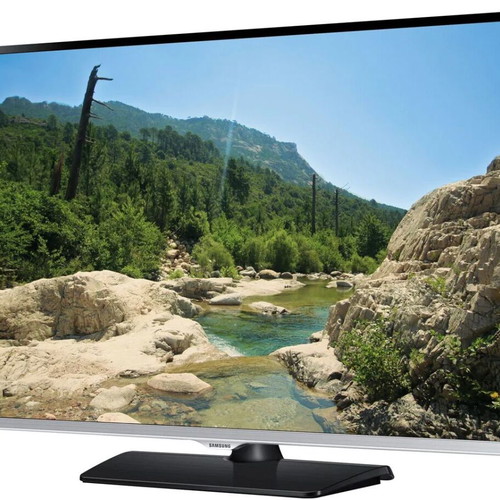 Samsung UE32H5000AW 32'' Full HD TV like new