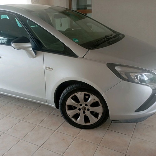 Opel Zafira Tourer 1.6 Turbo CNG used, 2012, manual, silver