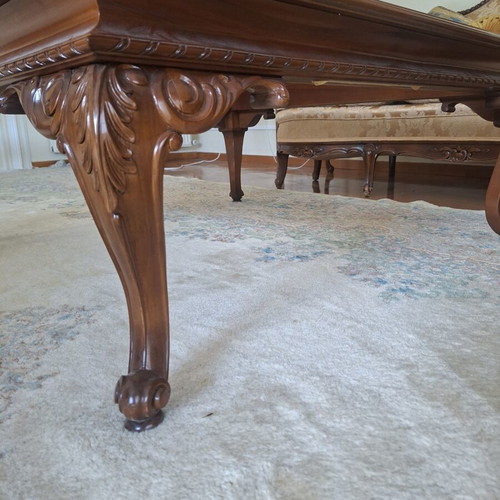Coffee table μεταχειρισμένο, σκαλιστό μασίφ καρυδιά με γυάλινη επιφάνεια στυλ Louis XV