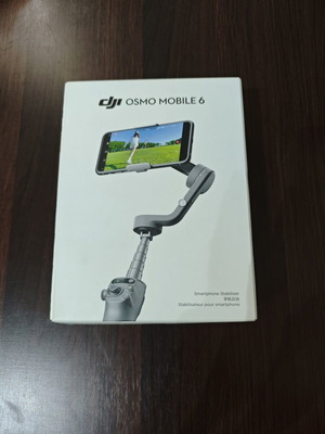 DJI Osmo Mobile 6 gimbal like new with accessories