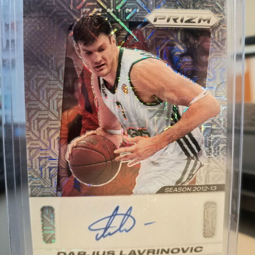 Darjus Lavrinovic Retro Signatures Mojo 04/25 Panini Prizm EuroLeague BK card like new