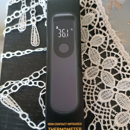 Digital thermometer new in packaging