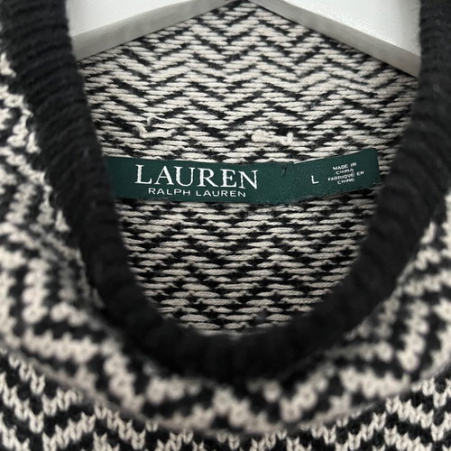 Lauren by Ralph Lauren women's sweater new, Large, slightly flared sleeves
