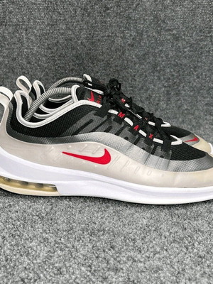 Nike Air Max Axis αθλητικά μέγεθος 42.5 μεταχειρισμένα, μπεζ