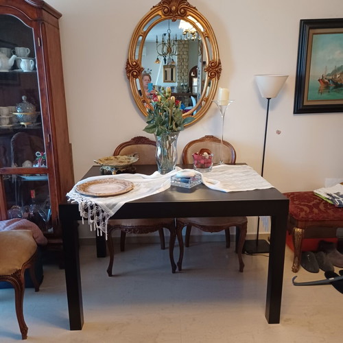 Dining table like new, extendable, wenge color, 1.20x0.90 m