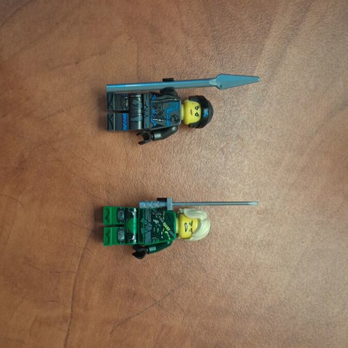 LEGO Ninjago figures pack: Lloyd & Nya Season 9 Hunted