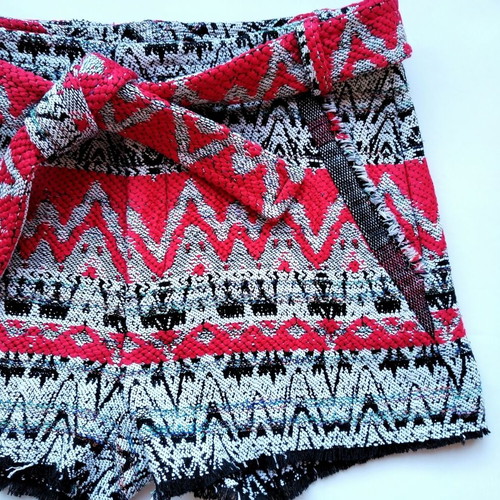Iro Paris shorts new, thick weave gray and red