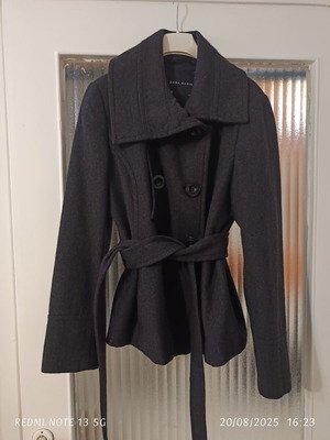 Zara short coat with belt like new, size XL, dark gray