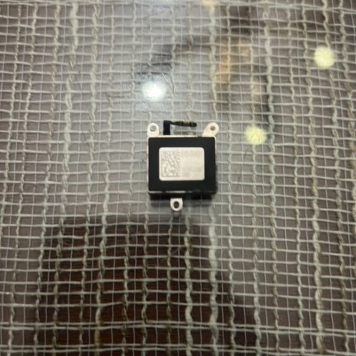IPhone 13 Taptic Engine used, genuine Apple part