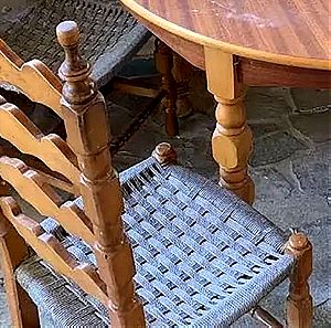 Τραπέζι Ροτόντα και 4 Καρέκλες