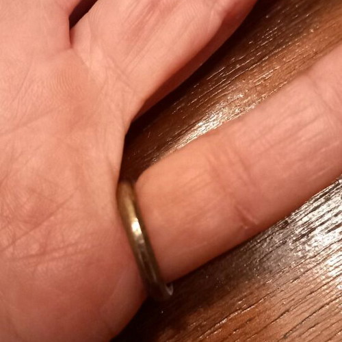 Sevalier ring like new, small size