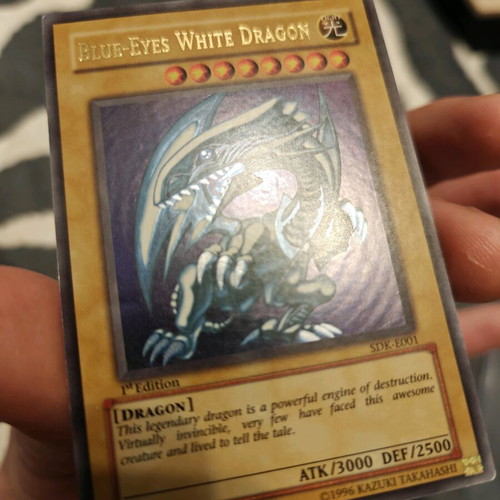 Blue Eyes White Dragon 1st edition - 360,00 - Vendora.cy Blue Eyes White Dragon 1st edition - 360,00 - Vendora.cy