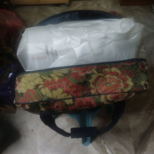 Singer electronic sewing machine like new