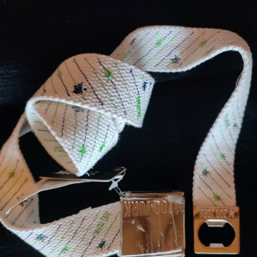 Zoo York belt new with tags, white, size 110