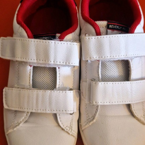 White shoes like new for formal occasion