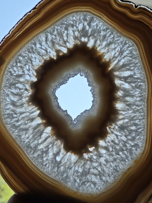 Large Agate Slice 21cm x 17cm, 437gr, like new