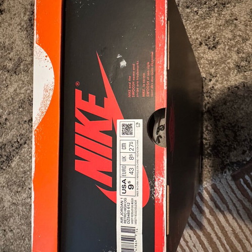 Air Jordan 1 Retro High OG Lost and Found Chicago sneakers size 43 new