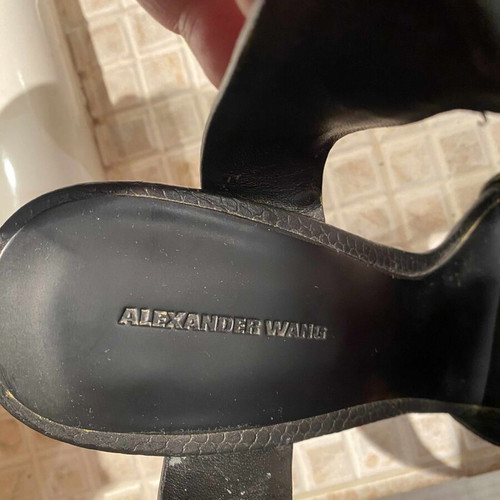 Alexander Wang black leather sandals used size 39.5