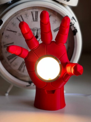 Ironman Hand Lamp new with USB