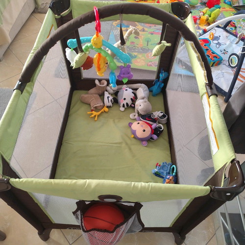 Graco Pack & Play baby playpen used, olive and brown