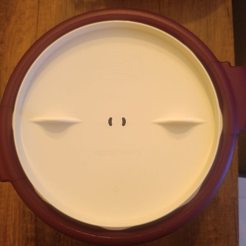 Tupperware rice microwave cooker 2.2 L