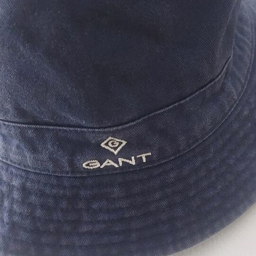 Gant bucket hat navy blue like new, cotton breathable